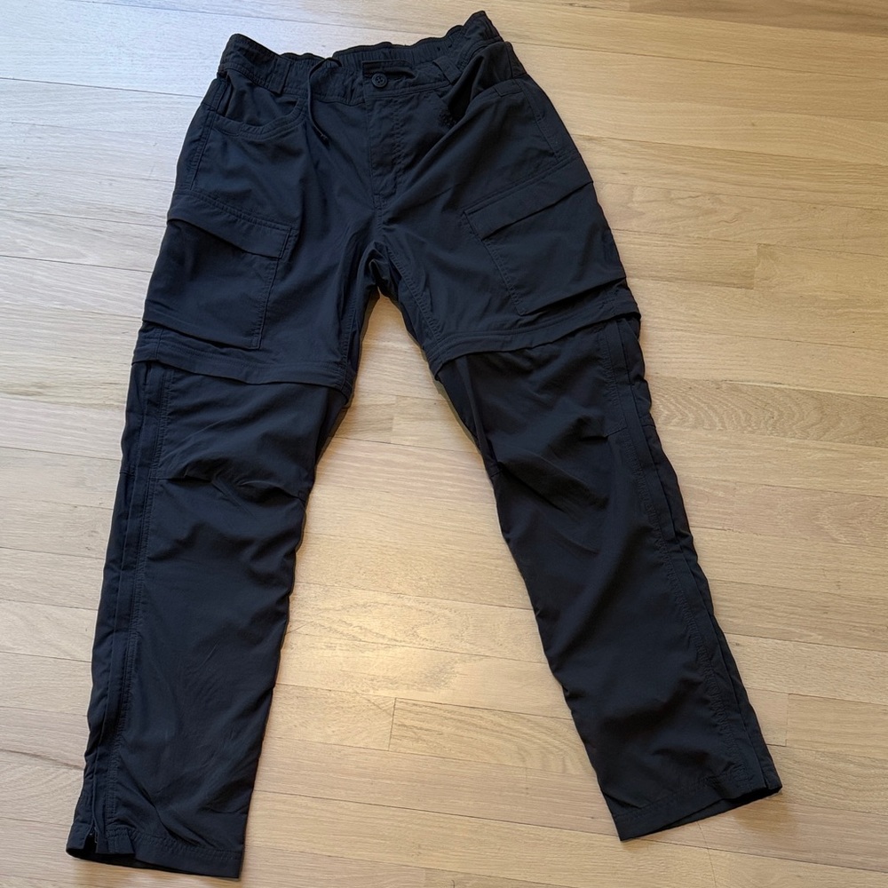 Women’s Gray REI Convertable Pants Size 6